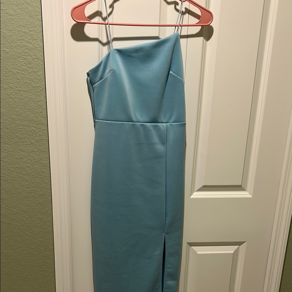 Elegant Blue Strapless Dress